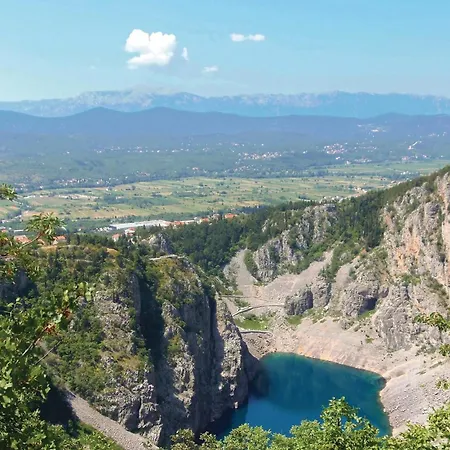 Amazing In Vinjani Donji Nyaraló